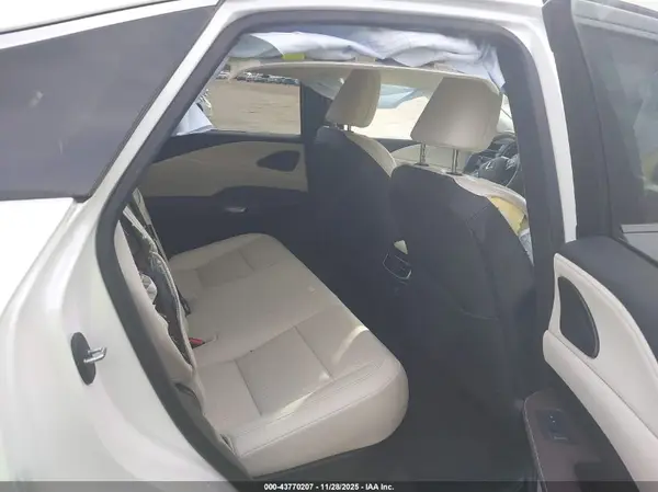 2T2BBMCA2RC030565 2024 LEXUS RX - Image 8