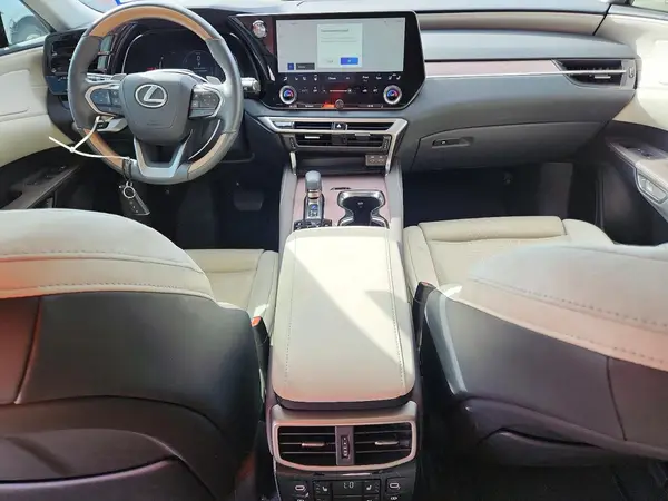 2T2BBMCA2RC034244 2024 LEXUS RX - Image 8