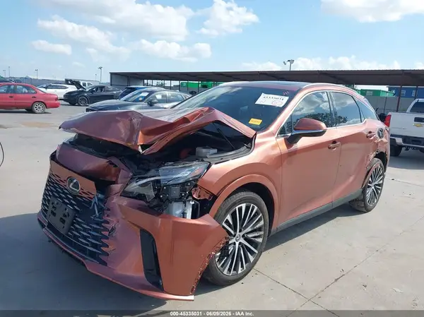 2T2BBMCA2RC049455 2024 LEXUS RX - Image 2