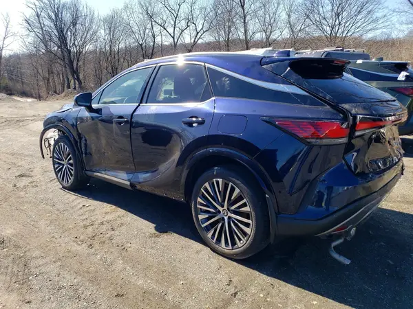 2T2BBMCA2TC110567 2026 LEXUS RX - Image 2