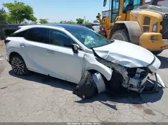2T2BBMCA2TC113601 2026 LEXUS RX