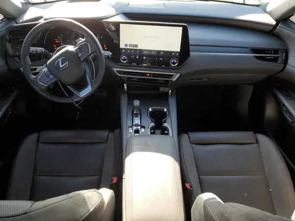 2T2BBMCA3PC022150 2023 LEXUS RX - Image 8