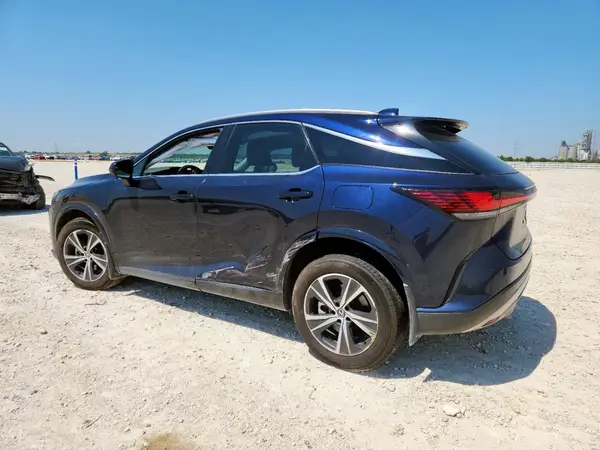 2T2BBMCA3RC029361 2024 LEXUS RX - Image 2