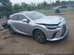 2T2BBMCA3RC031658 2024 LEXUS RX