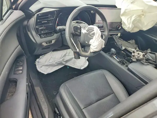 2T2BBMCA3RC032163 2024 LEXUS RX - Image 8