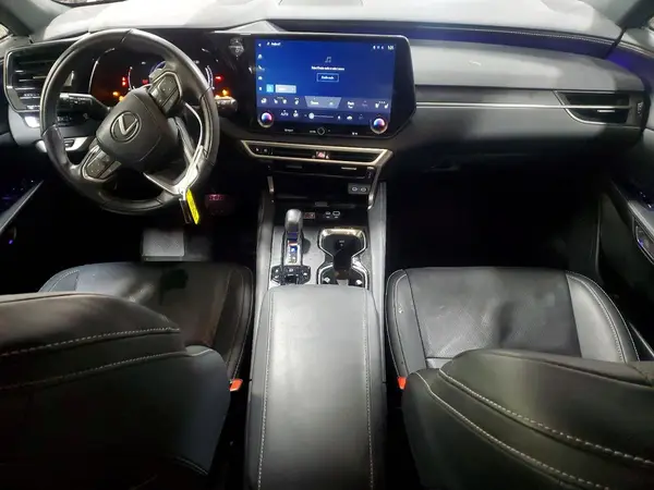 2T2BBMCA3RC041266 2024 LEXUS RX - Image 8