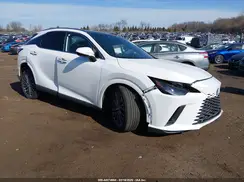 2T2BBMCA3RC053840 2024 LEXUS RX