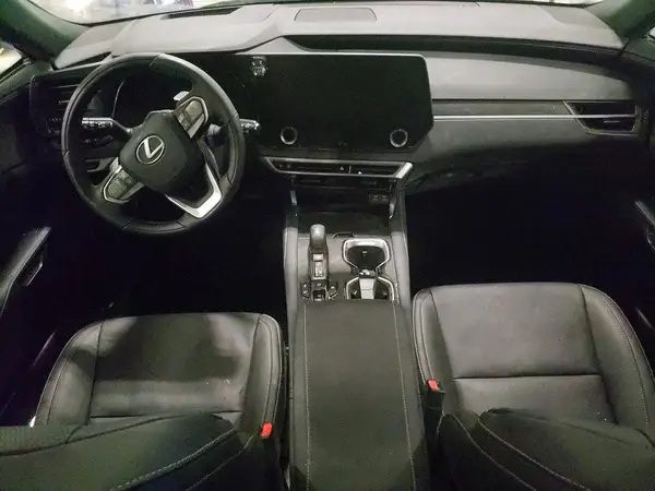 2T2BBMCA3SC103349 2025 LEXUS RX - Image 8