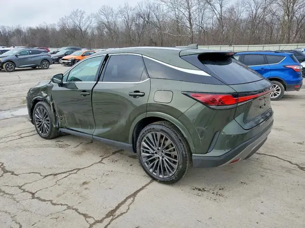 2T2BBMCA3TC108441 2026 LEXUS RX - Image 2