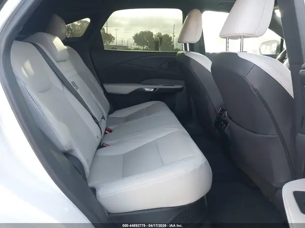 2T2BBMCA4PC002618 2023 LEXUS RX - Image 8