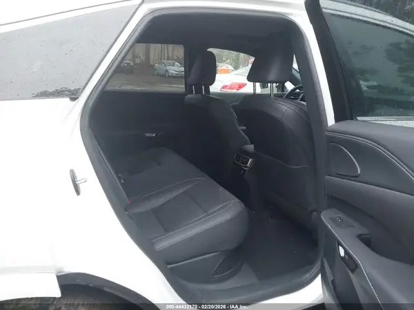 2T2BBMCA4PC011674 2023 LEXUS RX - Image 8