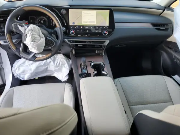 2T2BBMCA4PC020598 2023 LEXUS RX - Image 8