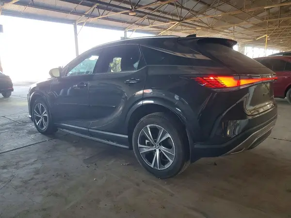 2T2BBMCA4RC029899 2024 LEXUS RX - Image 2