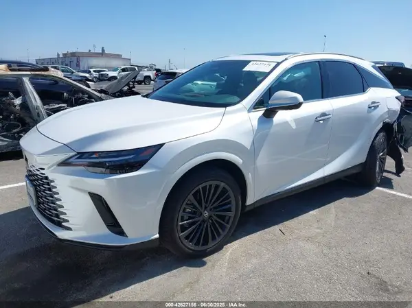 2T2BBMCA4RC054690 2024 LEXUS RX - Image 2