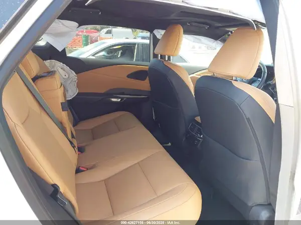 2T2BBMCA4RC054690 2024 LEXUS RX - Image 8