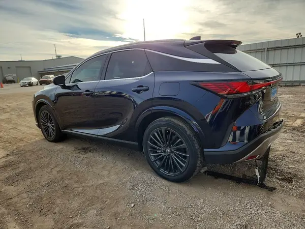 2T2BBMCA4RC058111 2024 LEXUS RX - Image 2