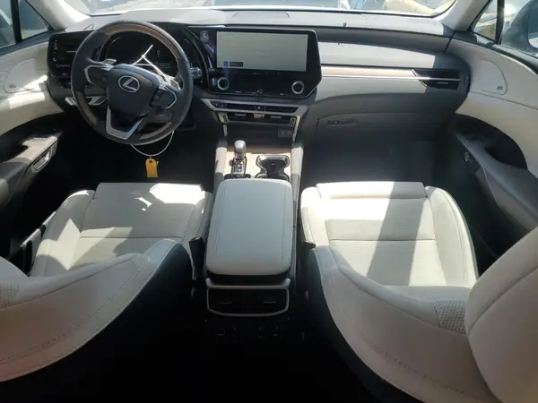 2T2BBMCA4SC065324 2025 LEXUS RX - Image 8