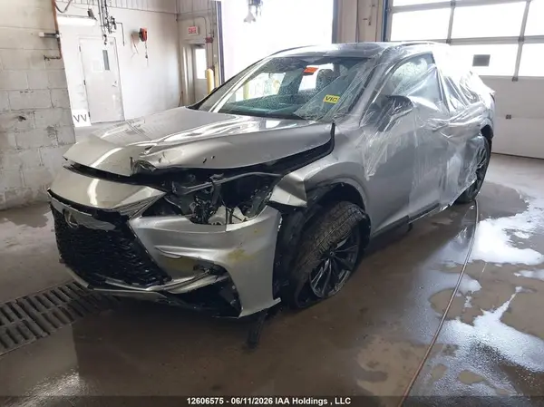 2T2BBMCA4SC075741 2025 LEXUS RX - Image 2
