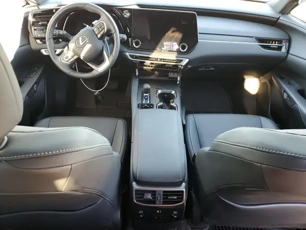 2T2BBMCA4SC078607 2025 LEXUS RX - Image 8