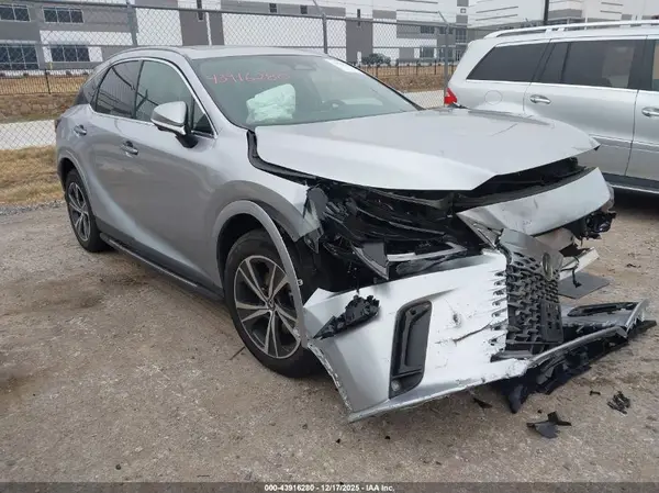2T2BBMCA4SC082673 2025 LEXUS RX - Image 1