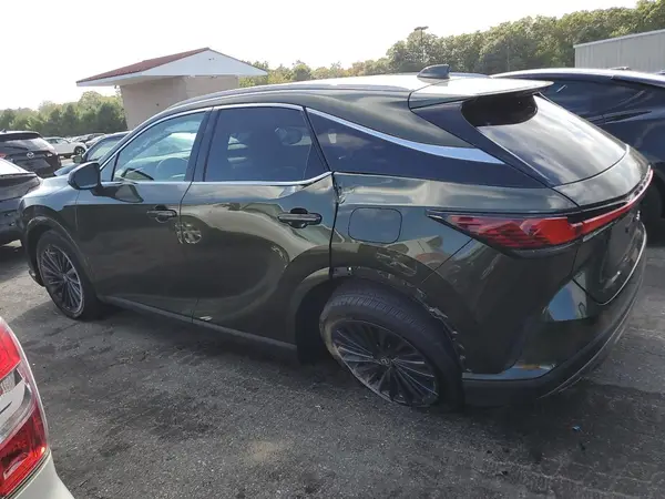 2T2BBMCA4SC083046 2025 LEXUS RX - Image 2