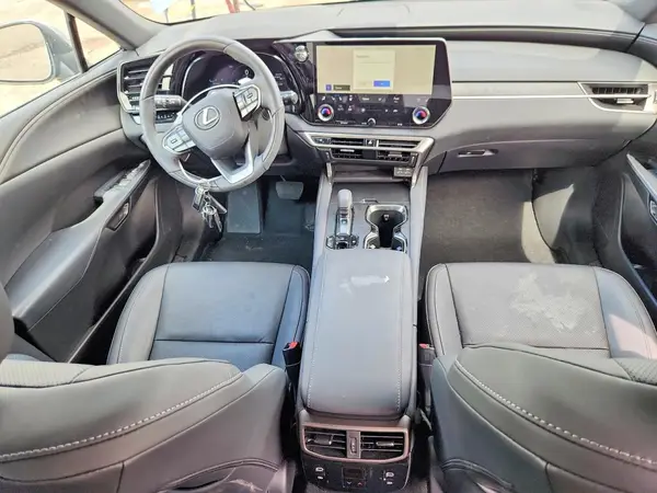 2T2BBMCA4SC084889 2025 LEXUS RX - Image 8