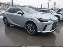 2T2BBMCA5PC015717 2023 LEXUS RX