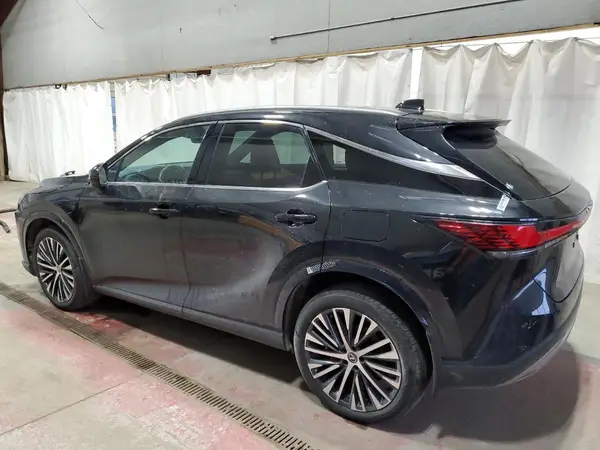 2T2BBMCA5PC021520 2023 LEXUS RX - Image 2