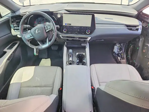 2T2BBMCA5RC027059 2024 LEXUS RX - Image 8