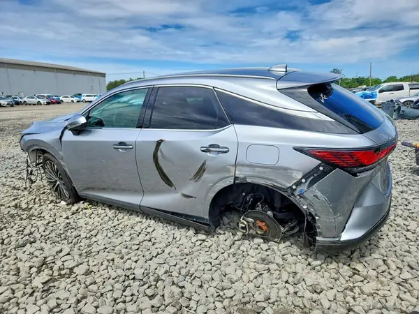 2T2BBMCA5RC031404 2024 LEXUS RX - Image 2