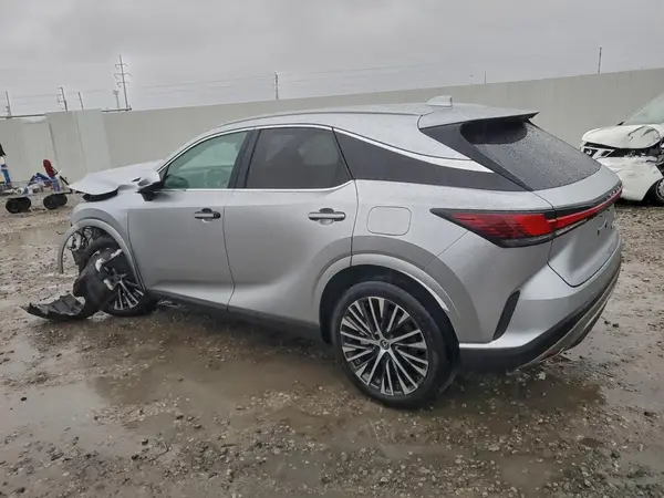 2T2BBMCA5RC033007 2024 LEXUS RX - Image 2