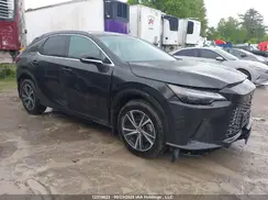 2T2BBMCA5RC044010 2024 LEXUS RX