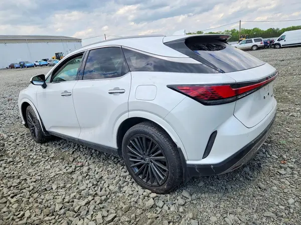 2T2BBMCA5RC050146 2024 LEXUS RX - Image 2