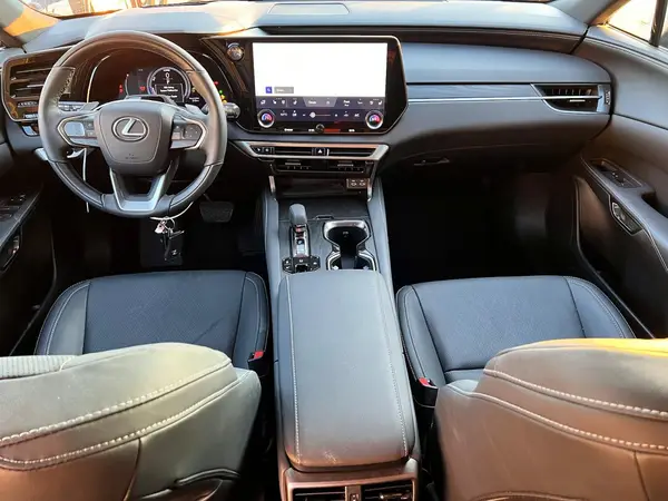2T2BBMCA5RC057727 2024 LEXUS RX - Image 8