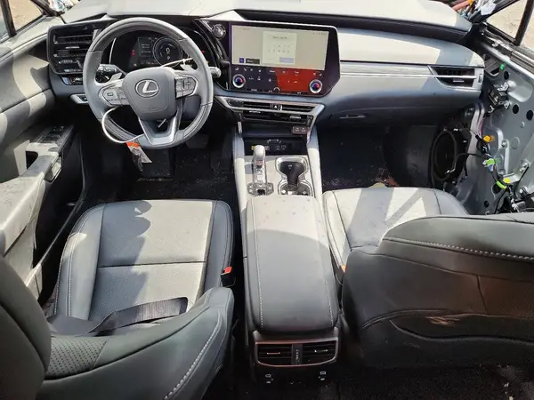 2T2BBMCA5RC059669 2024 LEXUS RX - Image 8