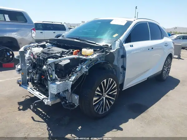 2T2BBMCA5RC059865 2024 LEXUS RX - Image 2