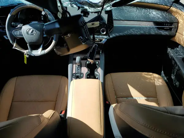 2T2BBMCA5SC087977 2025 LEXUS RX - Image 8