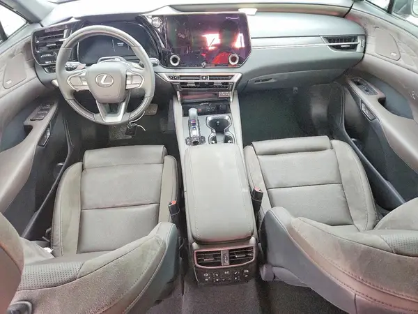 2T2BBMCA5SC096274 2025 LEXUS RX - Image 8