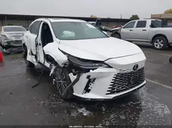 2T2BBMCA5SC102297 2025 LEXUS RX