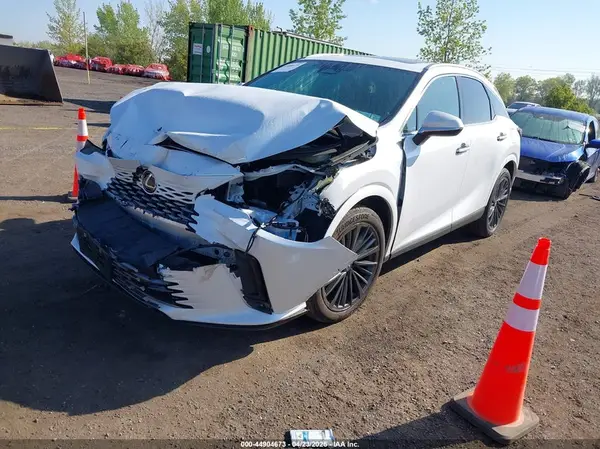 2T2BBMCA5TC111857 2026 LEXUS RX - Image 2