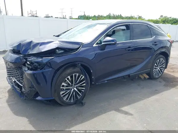 2T2BBMCA5TC112779 2026 LEXUS RX - Image 2