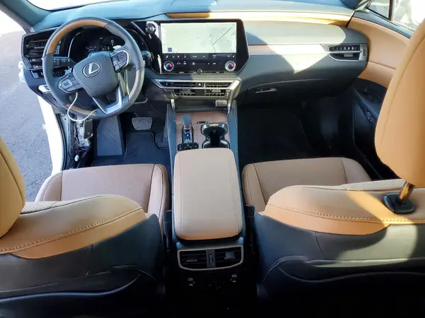 2T2BBMCA5TC120865 2026 LEXUS RX - Image 8