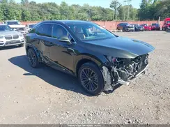 2T2BBMCA5TC137567 2026 LEXUS RX