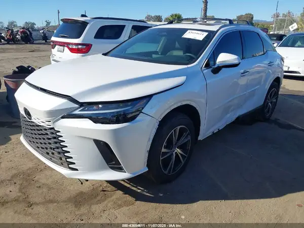 2T2BBMCA6PC002183 2023 LEXUS RX - Image 2