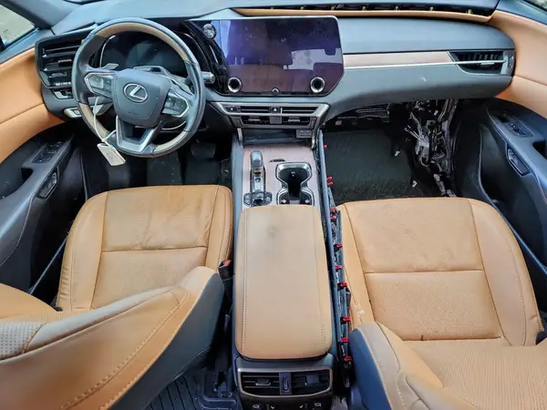2T2BBMCA6PC008601 2023 LEXUS RX - Image 8
