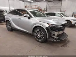 2T2BBMCA6RC032951 2024 LEXUS RX