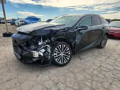 2T2BBMCA6RC032982 2024 LEXUS RX