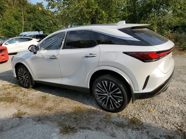 2T2BBMCA6RC051774 2024 LEXUS RX - Image 2