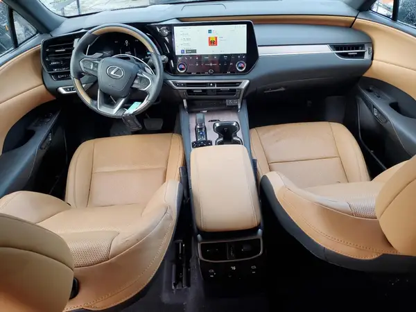2T2BBMCA6SC071948 2025 LEXUS RX - Image 8