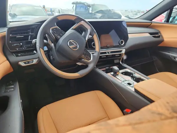 2T2BBMCA6SC079936 2025 LEXUS RX - Image 8
